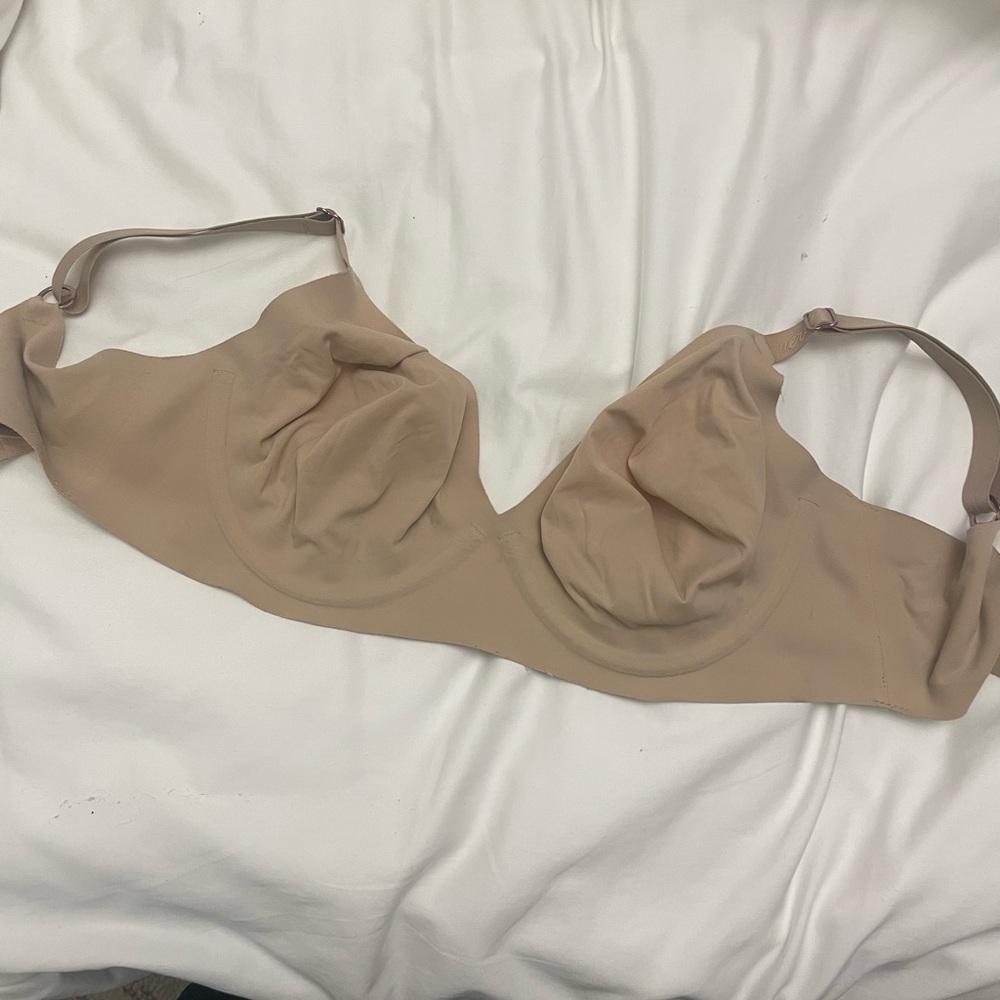 Aerie Nude Smoothez Seamless Bra